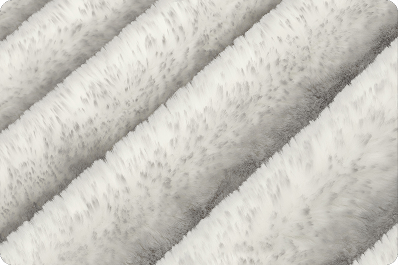 Luxe Cuddle® Mountain Fox Pewter Minky Plush Fabric (2 yard cut) by Shannon  Fabrics – Lightning Bugs Quilt Studio