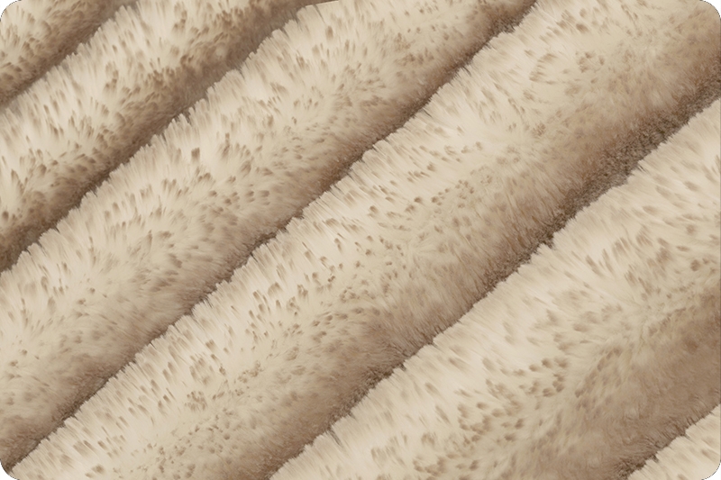 Luxe Cuddle®Arctic Fox Sandstone