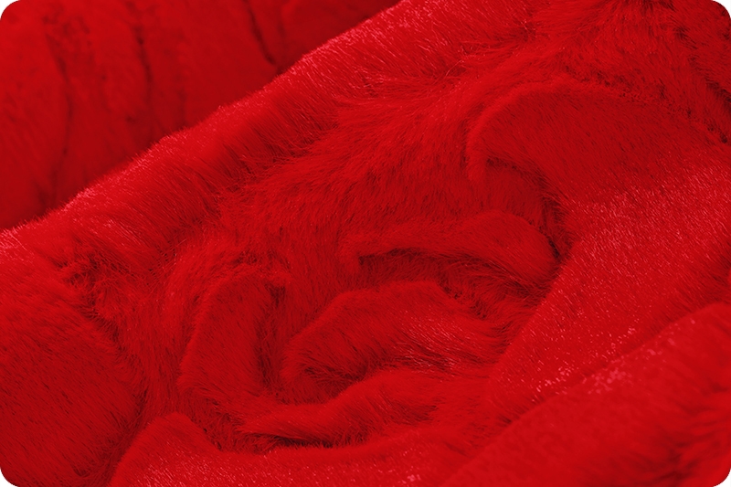 Luxe Cuddle® Demi Rose Scarlet