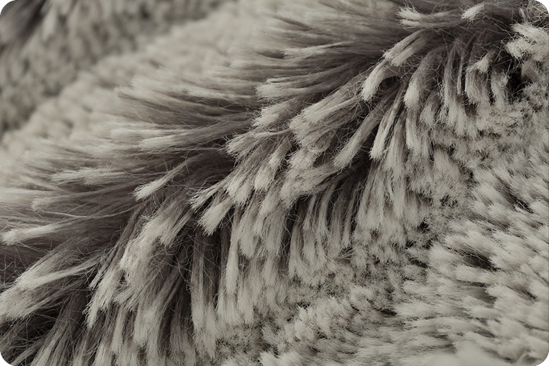 Luxe Cuddle® Frosted Shaggy Graphite