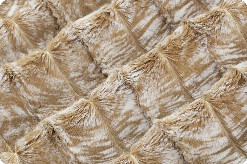 Luxe Cuddle® Hawke Pecan [lchawkepecan] : Shannon Fabrics - Wholesale  Fabrics Faux Furs, Snuggly Cuddle, Ultra Plush Minky and Super Soft Silky  Satin