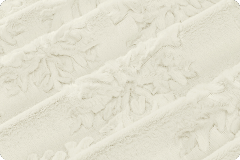 Infinity Scarf Cuddle® Kit Silver Fox [ckisspsilverfox] : Shannon Fabrics -  Wholesale Fabrics Faux Furs, Snuggly Cuddle, Ultra Plush Minky and Super  Soft Silky Satin
