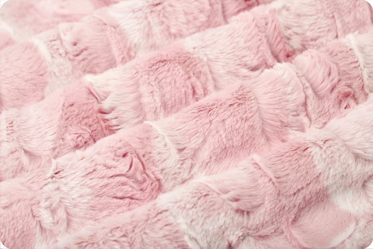 Luxe Cuddle®Summit Ice Pink